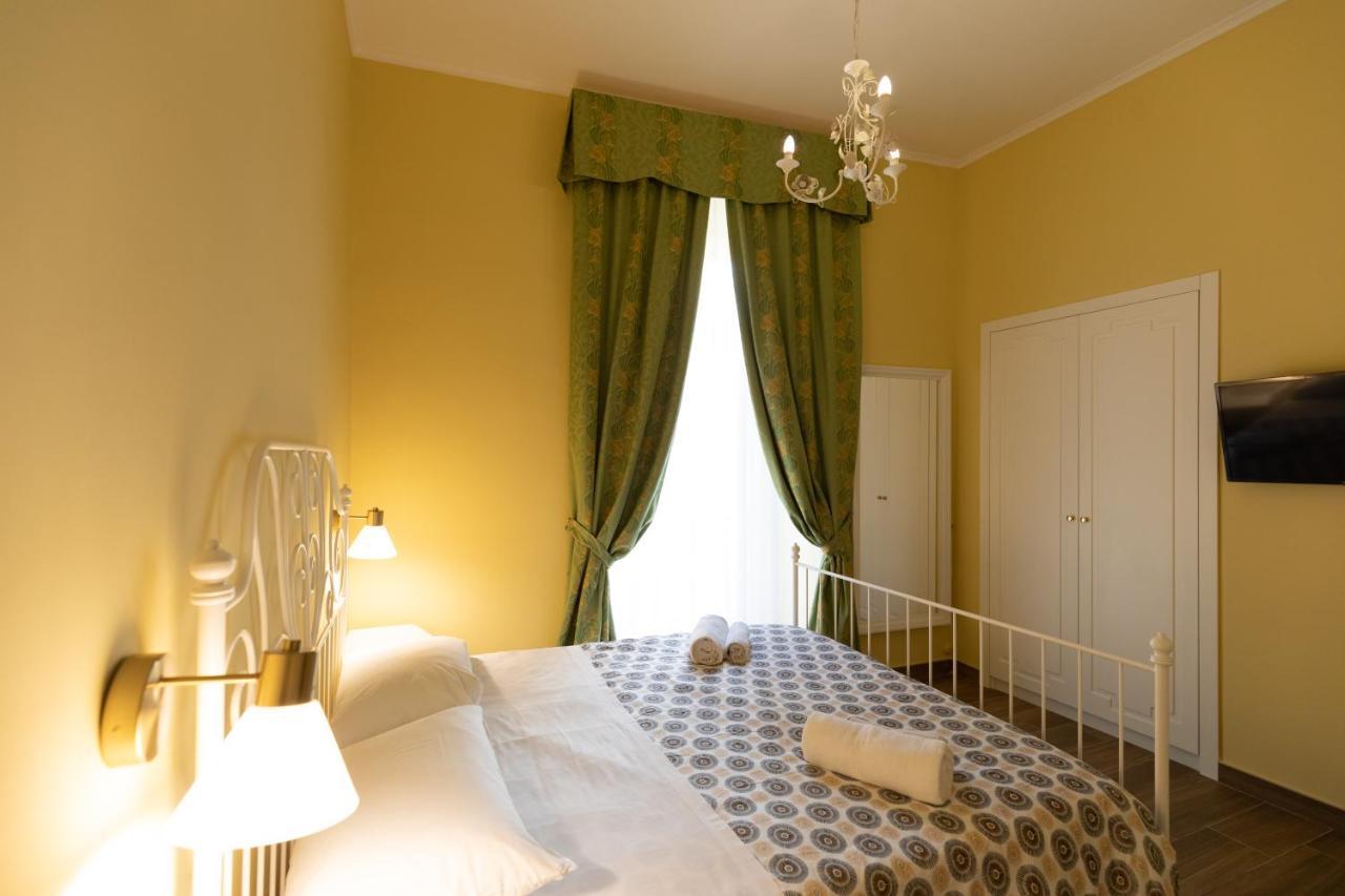 Palazzo Del Principe San Severo 3 Bedrooms & Terrace! Naples Extérieur photo
