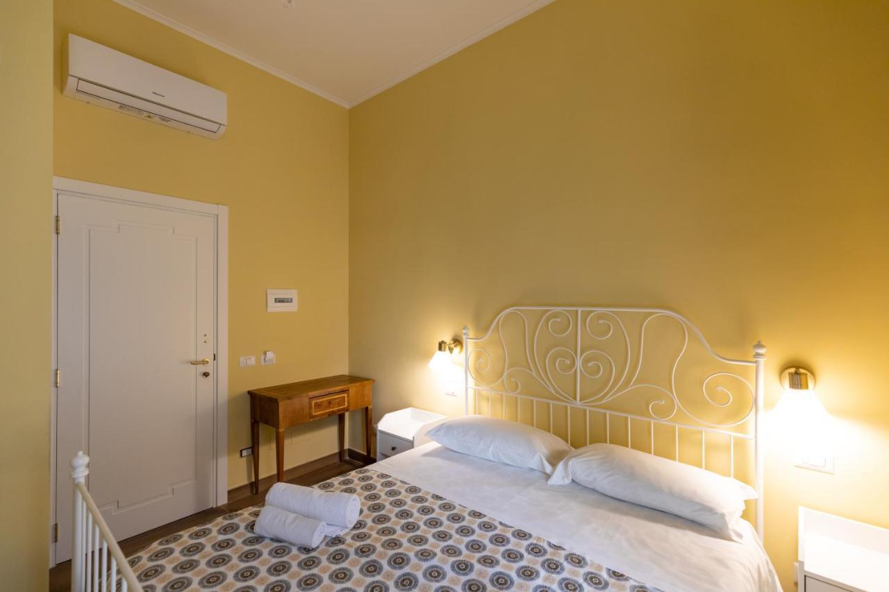Palazzo Del Principe San Severo 3 Bedrooms & Terrace! Naples Extérieur photo