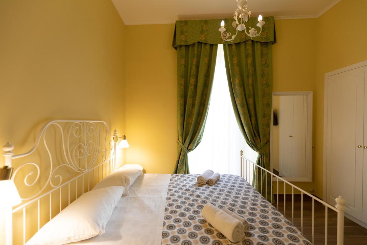 Palazzo Del Principe San Severo 3 Bedrooms & Terrace! Naples Extérieur photo